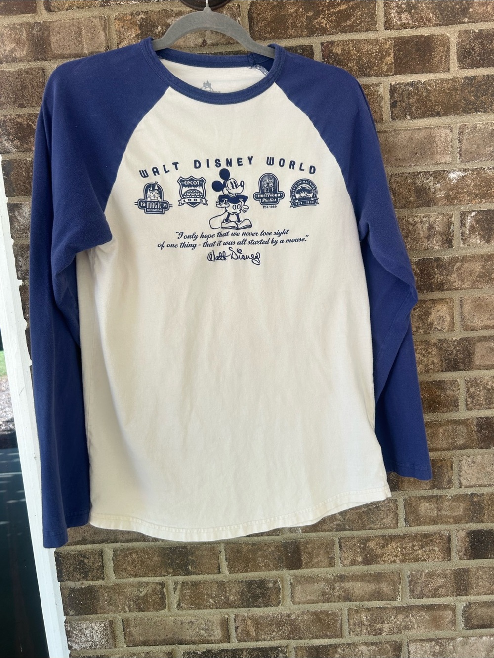 🤩 Walt Disney World Parks Long Sleeve Raglan Tee Mickey Graphic Blue & White S